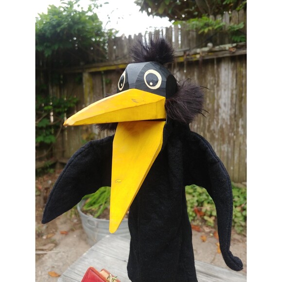Vintage Carved Wood Raven Hand Puppet, Collectable German Folk Art - Picture 6 of 10